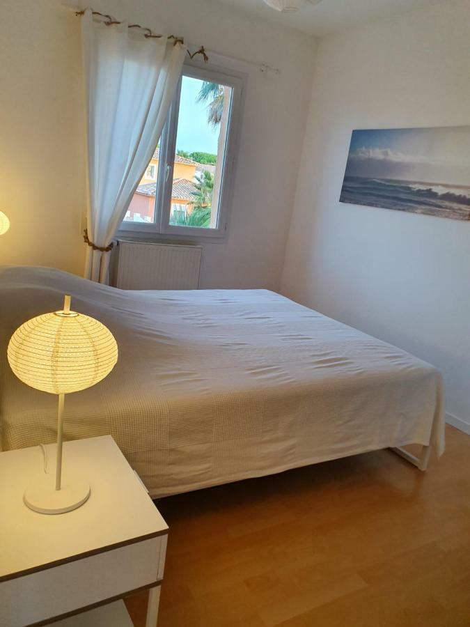 Maison Les Pins Aigues-Mortes Eksteriør billede